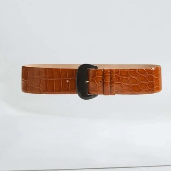 Max Mara Studio Women’s Leather Belt 44 (Grommets are at 30”-34” 5 Hole) NWOT Monogram leather belt in brown - Max Mara | Mytheresa main image 2